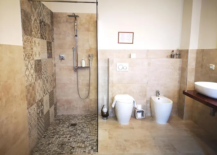 Residenza La Gallinella 3* 科马基奥