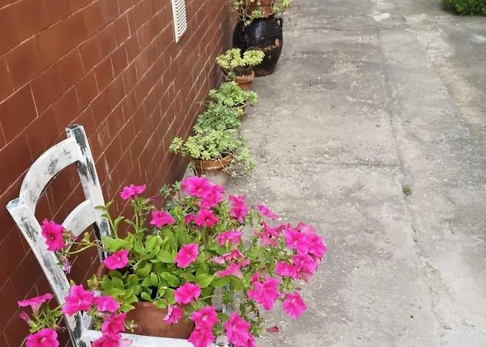 Residenza La Gallinella Bed & Breakfast 3*